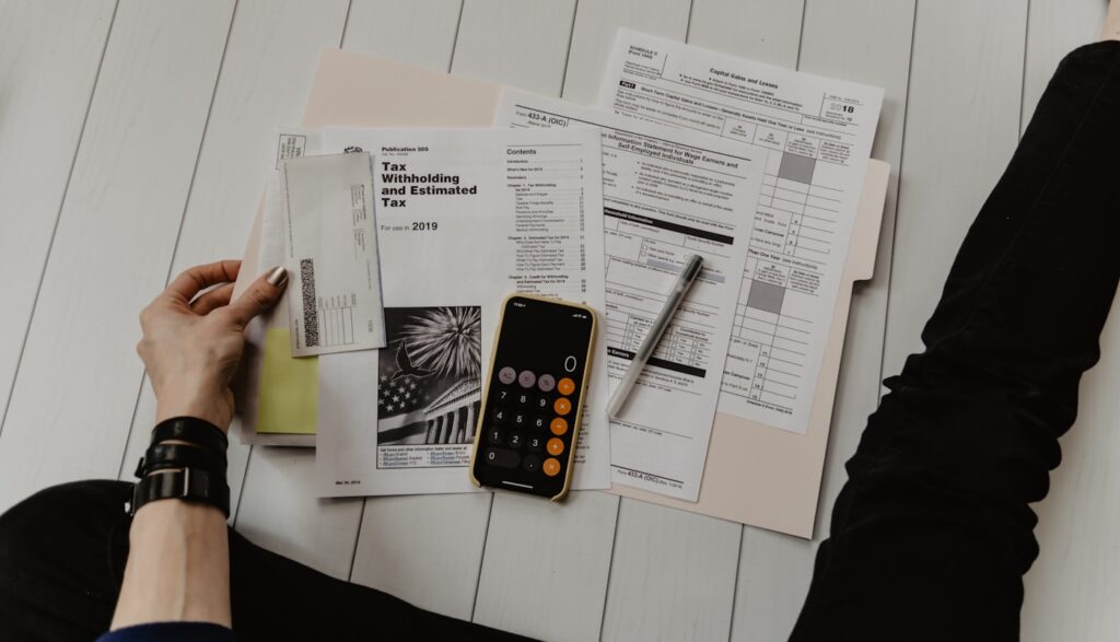 Most plans reimburse specialist and general fees at the same rate