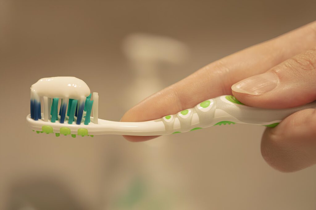Desensitising toothpaste helps genuine sensitivity but masks pulp inflammation