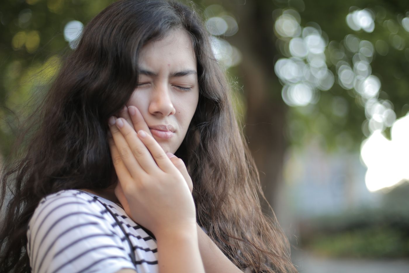 Why Does My Tooth Hurt When I Bite Down?