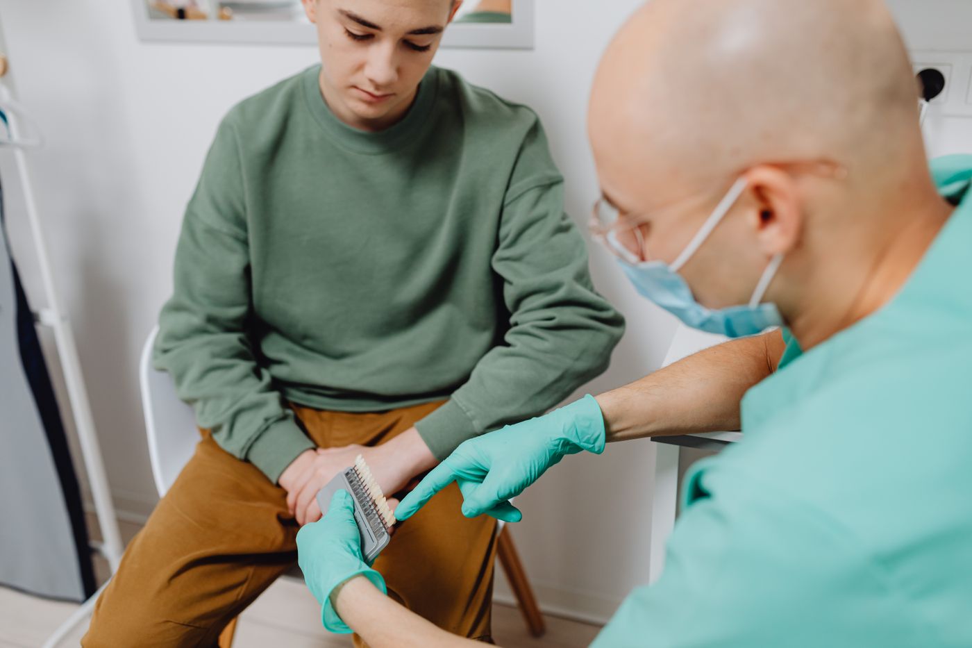 Why Isn’t My Tooth Healing? What Affects the Outcome